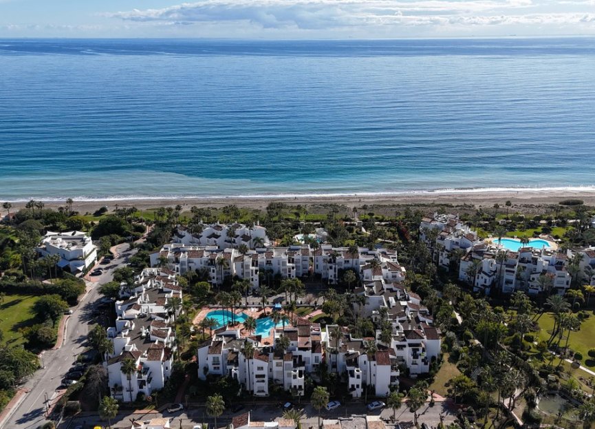 Resale - Apartment - Penthouse Duplex - Estepona - Costalita