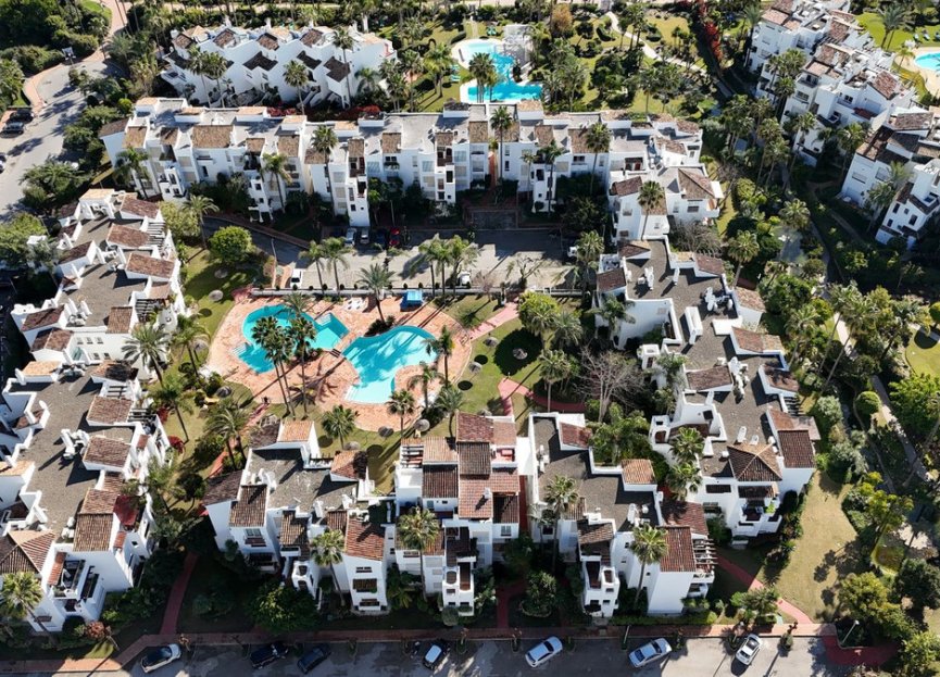 Resale - Apartment - Penthouse Duplex - Estepona - Costalita