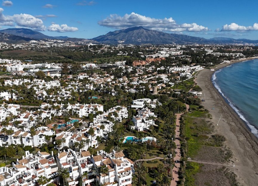 Resale - Apartment - Penthouse Duplex - Estepona - Costalita