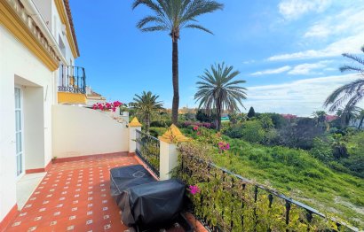 Resale - House - Townhouse - Estepona - Estepona Centro