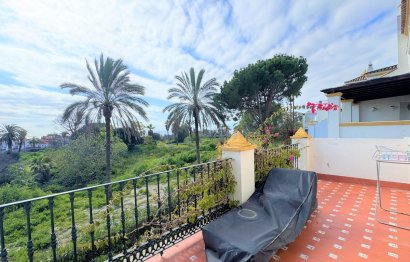 Resale - House - Townhouse - Estepona - Estepona Centro