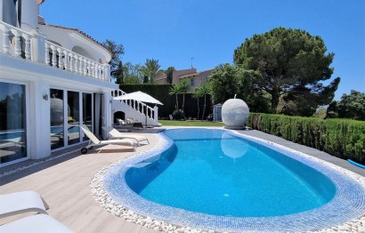 Resale - House - Detached Villa - Marbella - Elviria