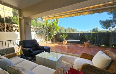 Resale - House - Semi-Detached House - Marbella - Guadalmina Alta