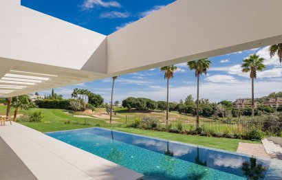 Resale - Villa - Marbella - Nueva Andalucia