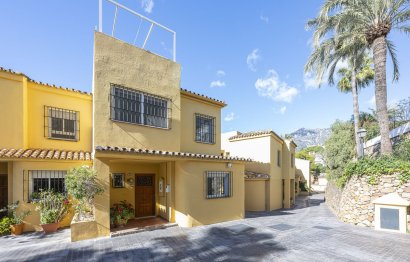 Resale - House - Semi-Detached House - Marbella - Marbella Centro