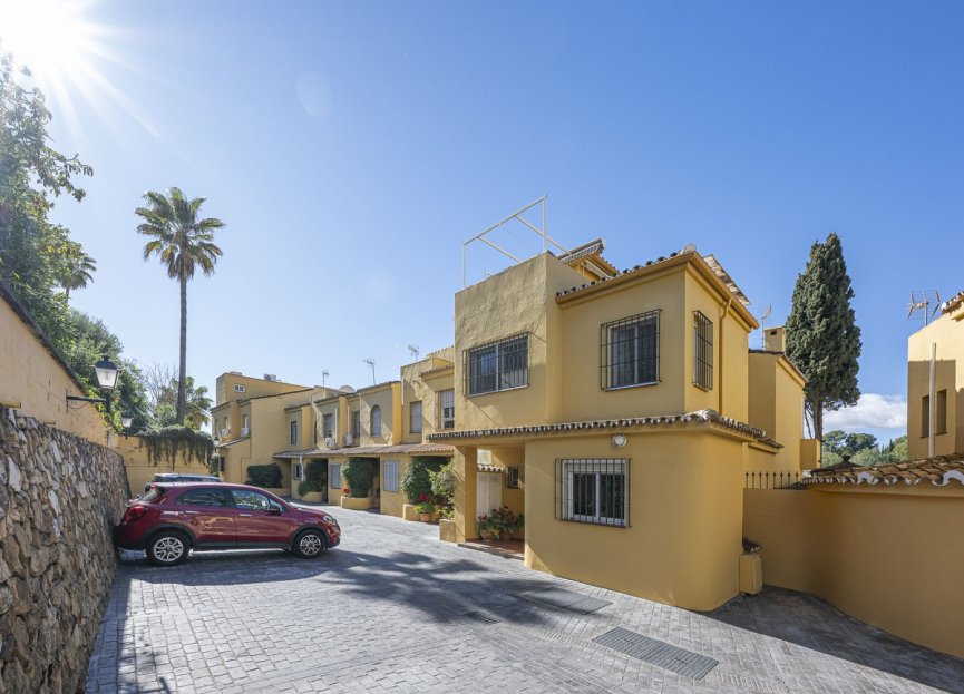 Resale - House - Semi-Detached House - Marbella - Marbella Centro