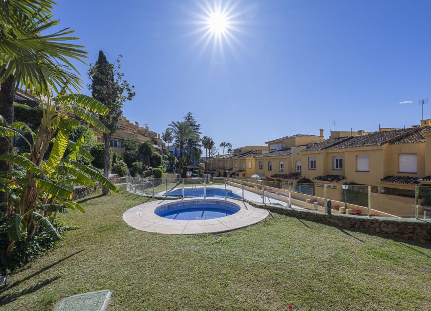 Resale - House - Semi-Detached House - Marbella - Marbella Centro