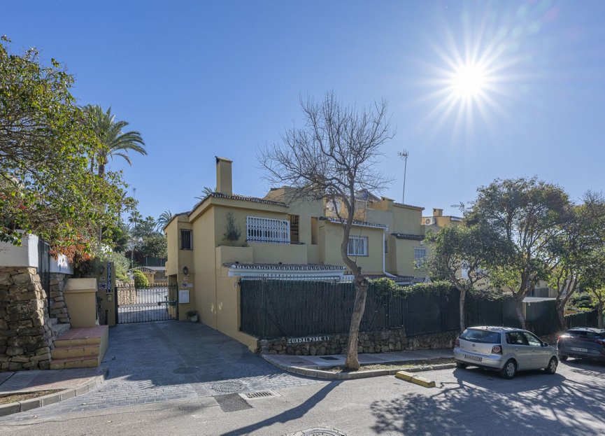 Resale - House - Semi-Detached House - Marbella - Marbella Centro