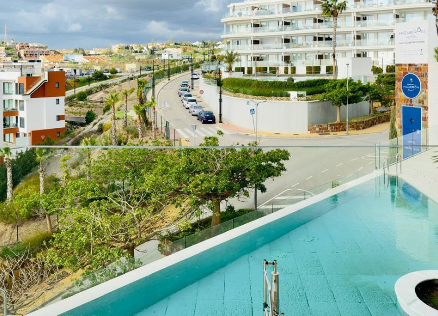 Resale - Apartment - Middle Floor Apartment - Fuengirola - Fuengirola Centro