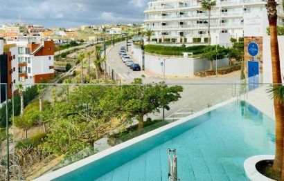 Resale - Apartment - Middle Floor Apartment - Fuengirola - Fuengirola Centro