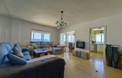 Resale - Apartment - Middle Floor Apartment - Estepona - Estepona Centro