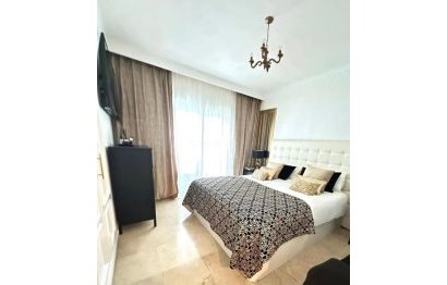 Resale - Apartment - Ground Floor Apartment - Marbella - Guadalmina Alta