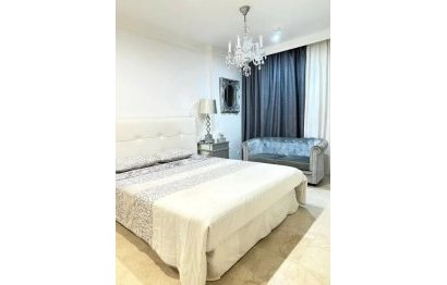 Resale - Apartment - Ground Floor Apartment - Marbella - Guadalmina Alta