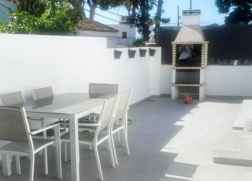 Resale - House - Detached Villa - Marbella - Marbella Centro