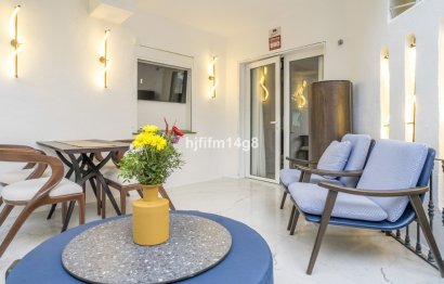 Resale - Apartment - Ground Floor Apartment - Marbella - Nueva Andalucia