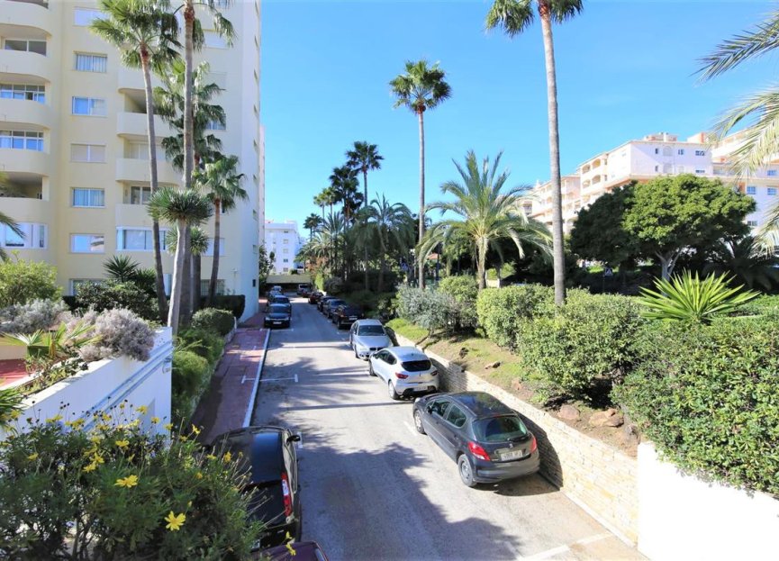 Reventa - Apartment - Middle Floor Apartment - Estepona - Estepona Centro