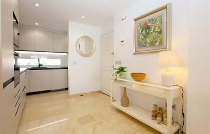 Resale - Apartment - Penthouse - Estepona - Estepona Centro