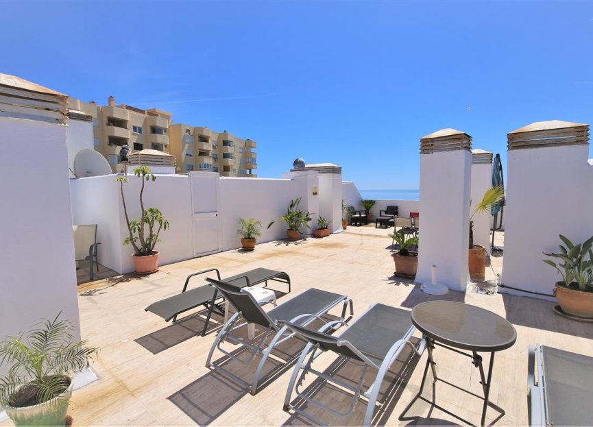 Resale - Apartment - Penthouse - Estepona - Estepona Centro