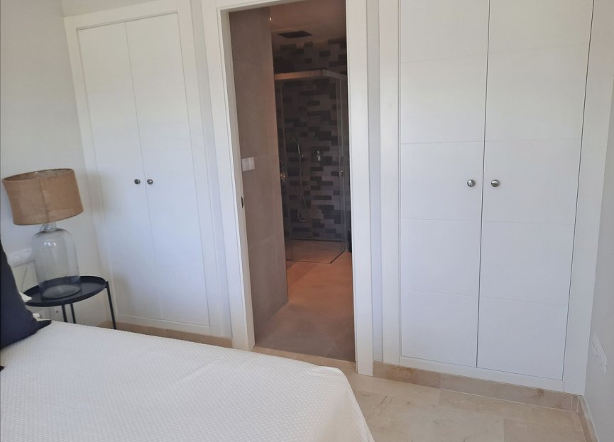 Resale - Apartment - Top Floor Apartment - Benahavís - La Quinta