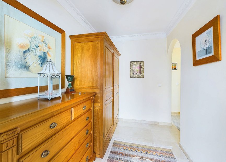 Resale - House - Detached Villa - Benahavís - Benahavís Centro