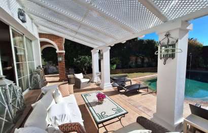 Resale - House - Detached Villa - Marbella - Puerto Banús