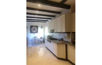 Resale - House - Detached Villa - Marbella - Puerto Banús