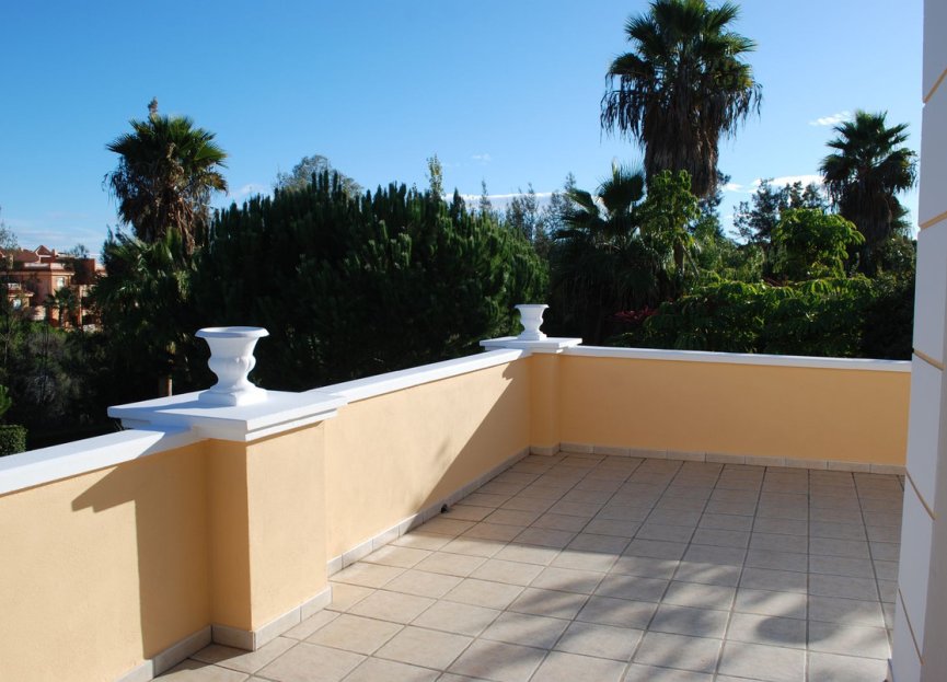 Reventa - House - Detached Villa - Marbella - Las Chapas