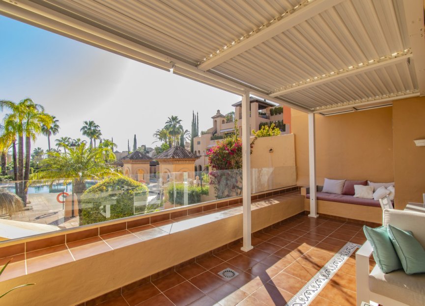 Resale - Apartment - Ground Floor Apartment - Estepona - Atalaya