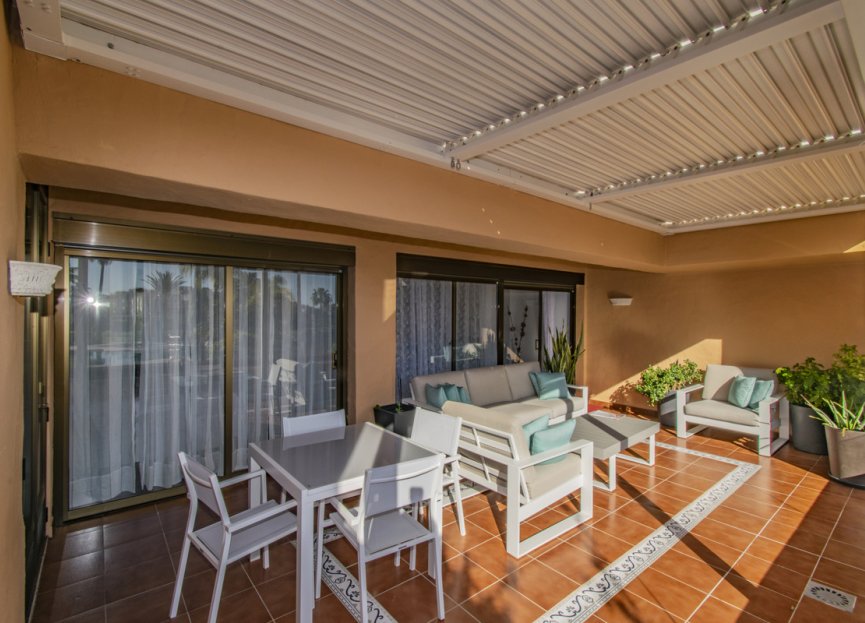 Resale - Apartment - Ground Floor Apartment - Estepona - Atalaya