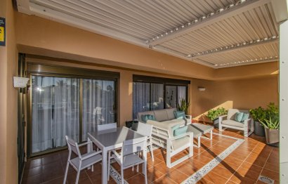 Resale - Apartment - Ground Floor Apartment - Estepona - Atalaya