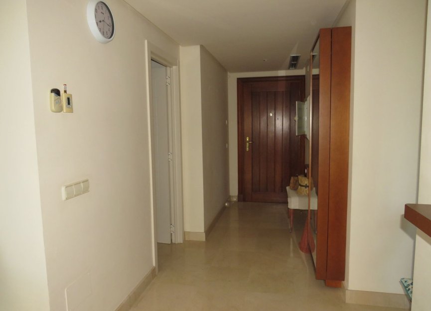 Reventa - Apartment - Middle Floor Apartment - Benahavís - Benahavís Centro