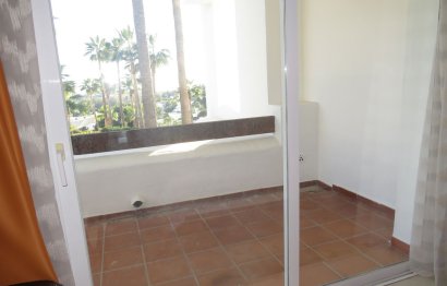 Reventa - Apartment - Middle Floor Apartment - Benahavís - Benahavís Centro