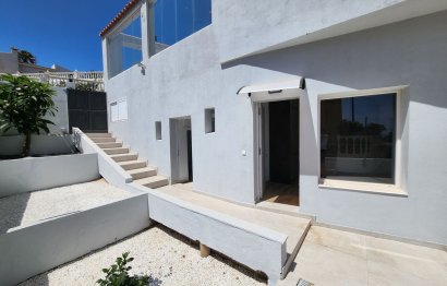 Resale - House - Detached Villa - Mijas - El Faro