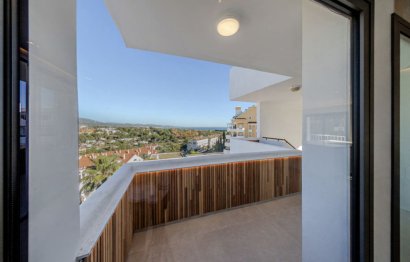 Resale - Apartment - Penthouse - Marbella - Nueva Andalucia