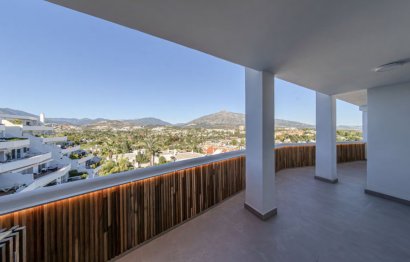 Resale - Apartment - Penthouse - Marbella - Nueva Andalucia