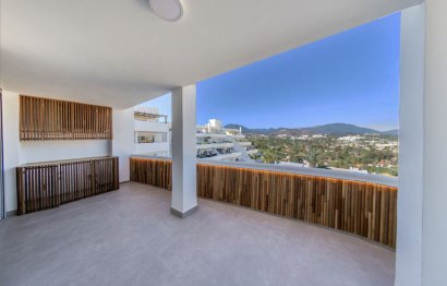 Resale - Apartment - Penthouse - Marbella - Nueva Andalucia