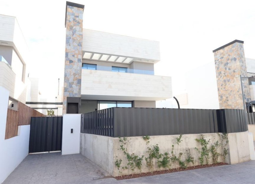 Resale - House - Detached Villa - Los Alcazares - Los Alcazares Centro