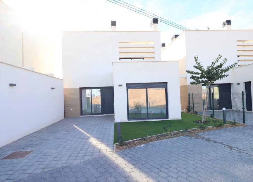 Resale - House - Detached Villa - Los Alcazares - Los Alcazares Centro