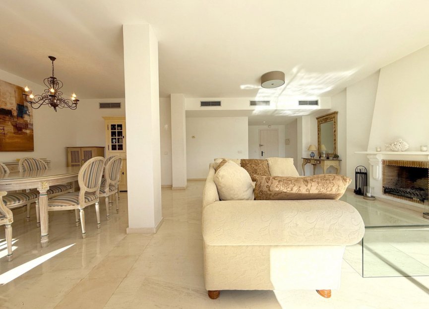 Resale - Apartment - Ground Floor Apartment - Estepona - Estepona Centro