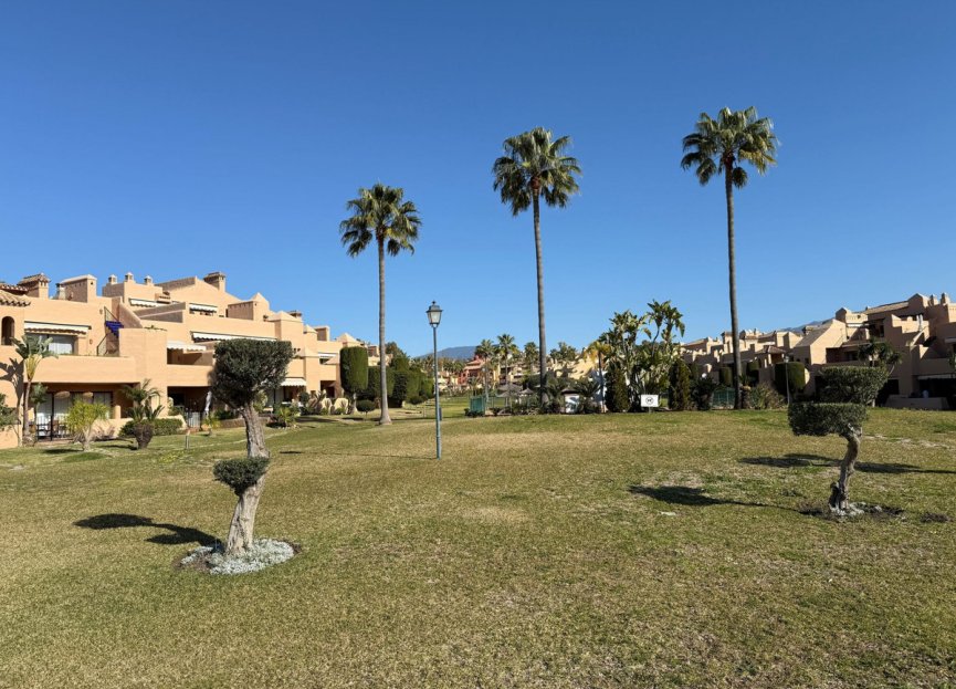 Resale - Apartment - Ground Floor Apartment - Estepona - Estepona Centro