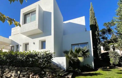 Resale - House - Detached Villa - Benahavís - Benahavís Centro