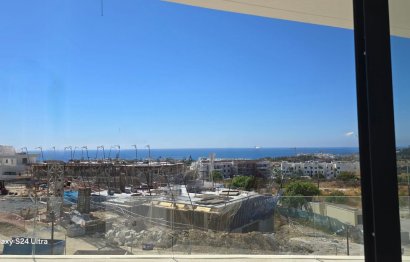 Resale - Apartment - Middle Floor Apartment - Estepona - Estepona Centro