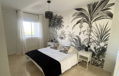 Resale - Apartment - Middle Floor Apartment - Marbella - Nueva Andalucia