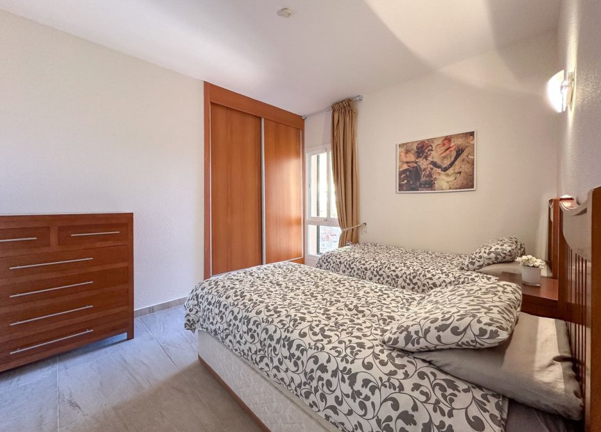 Resale - Apartment - Middle Floor Apartment - Fuengirola - Fuengirola Centro