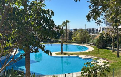 Resale - Apartment - Middle Floor Apartment - Fuengirola - Fuengirola Centro