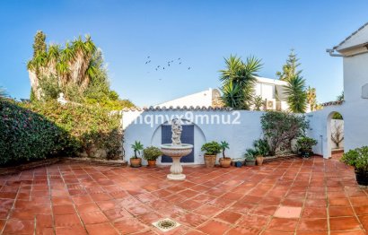 Resale - House - Detached Villa - Mijas - El Chaparral