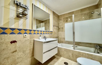 Resale - Apartment - Ground Floor Apartment - Marbella - Nueva Andalucia