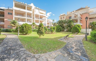 Resale - Apartment - Ground Floor Apartment - Marbella - Nueva Andalucia