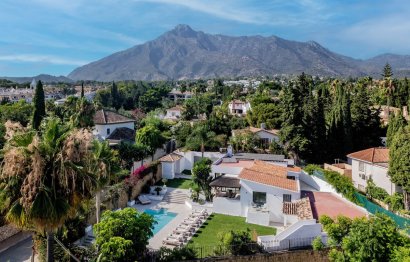 Resale - House - Detached Villa - Marbella - Nagüeles