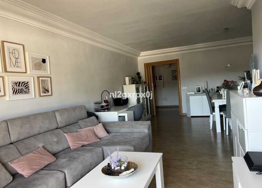 Resale - Apartment - Middle Floor Apartment - Marbella - Marbella Centro